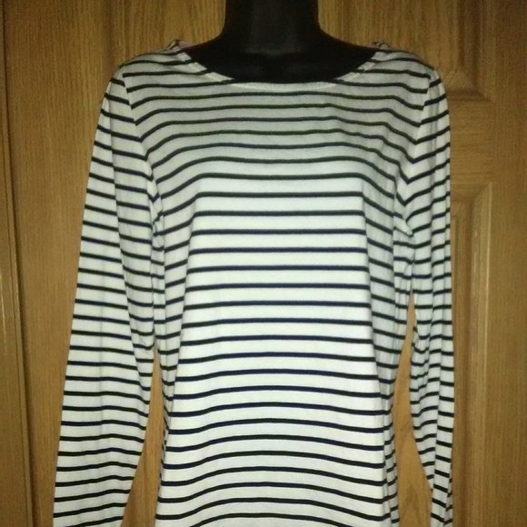 Boden Tops - BOGO!! Boden L/S Scoop Neck Knit Tee Sz 8 EUC!